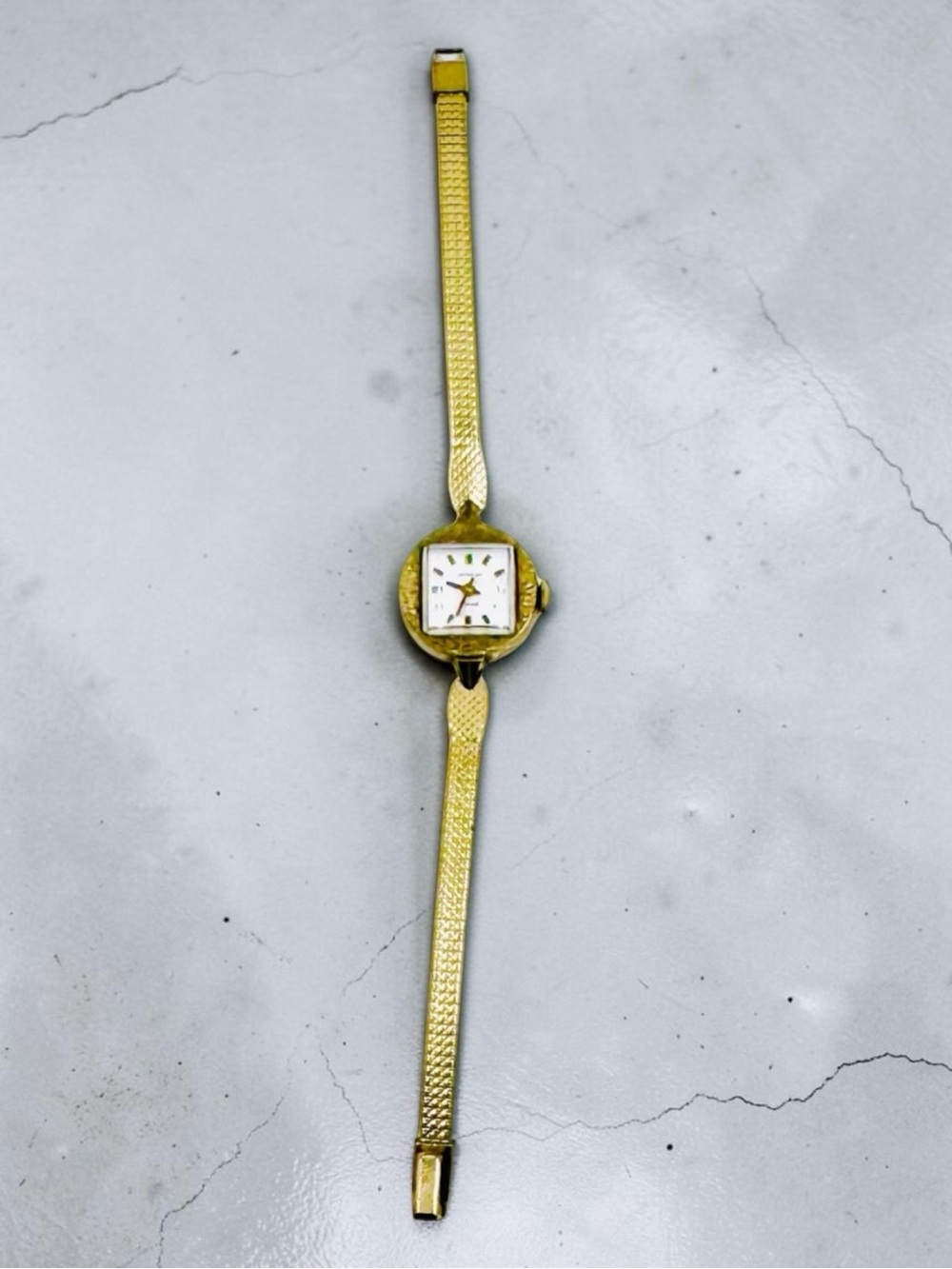 Vintage Wittnauer Geneve Swiss Women's Manual Wind Watch 10k Gold